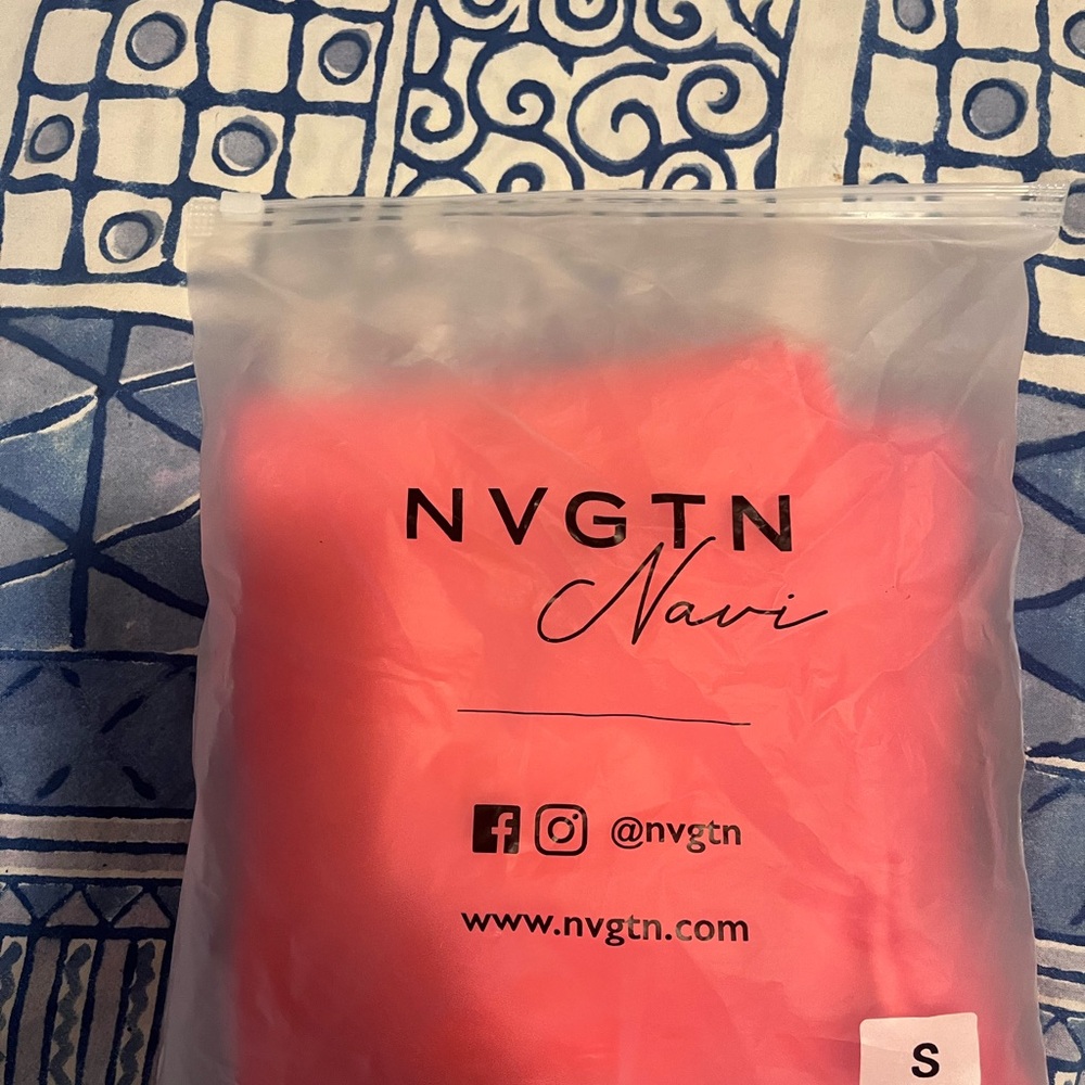 NVGTN Coral Active high rise leggings